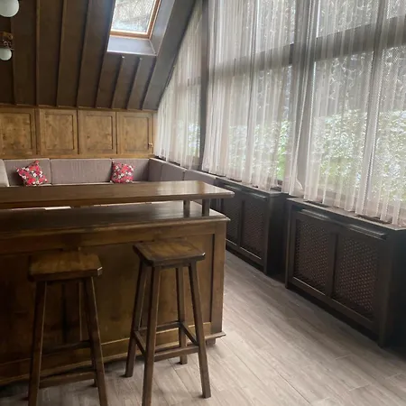 מלון Shale Anemona